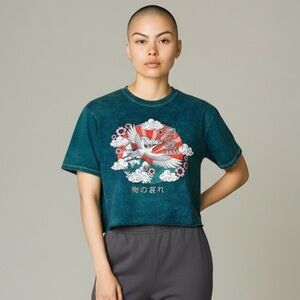 NWT Japanese Kanji Crane Graphic Tee Cropped Raw Hem Unisex XS